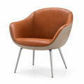 Sillón de cuero con patas de metal