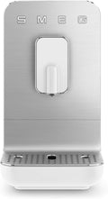 Smeg Kaffeevollautomat, Weiss, BCC01WHMEU Kompakte Weiss